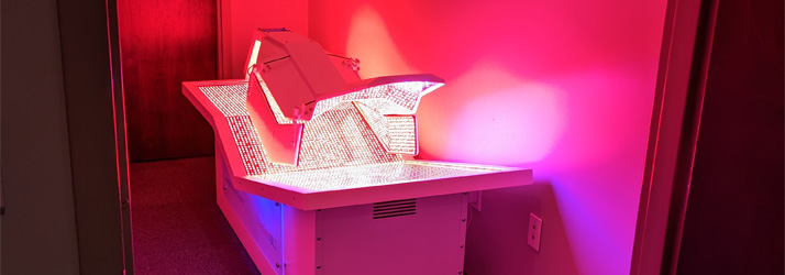 Chiropractic Canton OH Red Light Body Contouring Therapy Table With Lights On